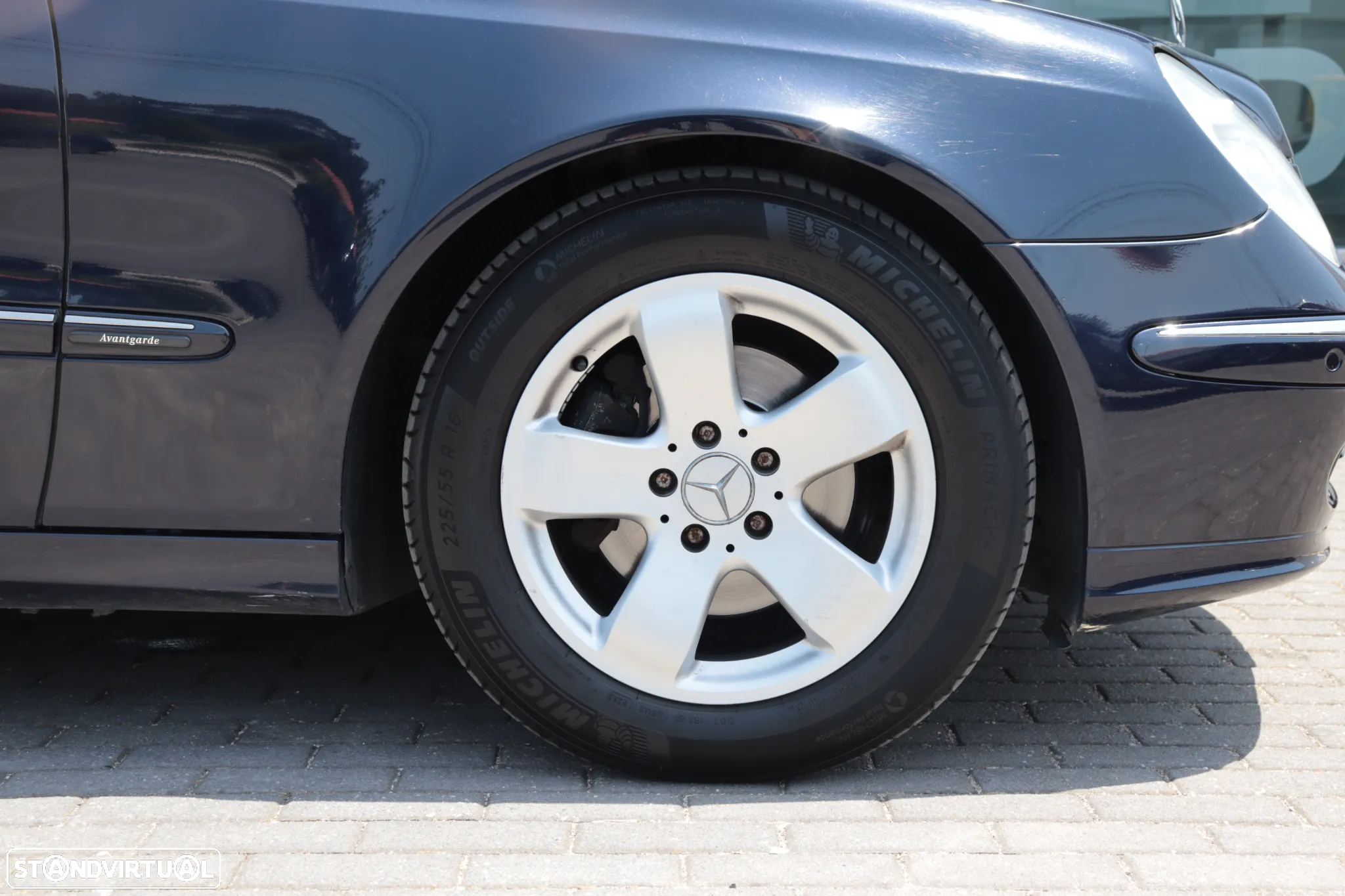 Mercedes-Benz E 220 CDi Avantgarde Aut. - 6