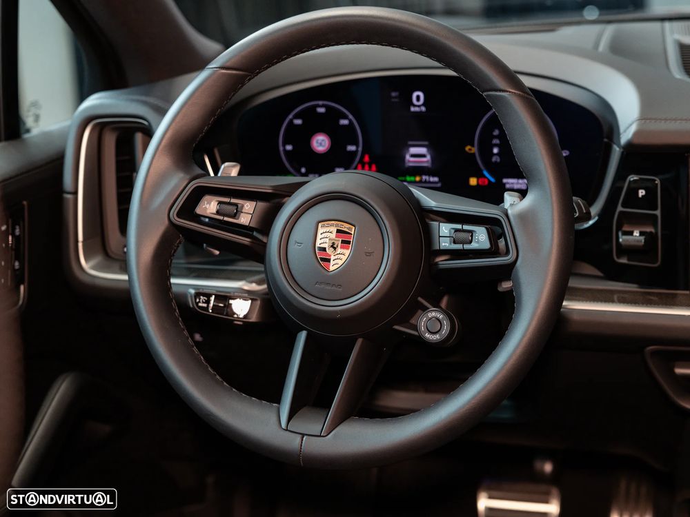 Porsche Cayenne S E-Hybrid - 28