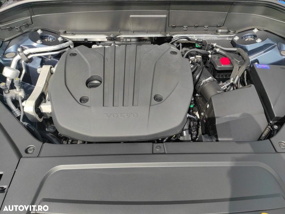 VOLVO XC90 2025 — imagine 19