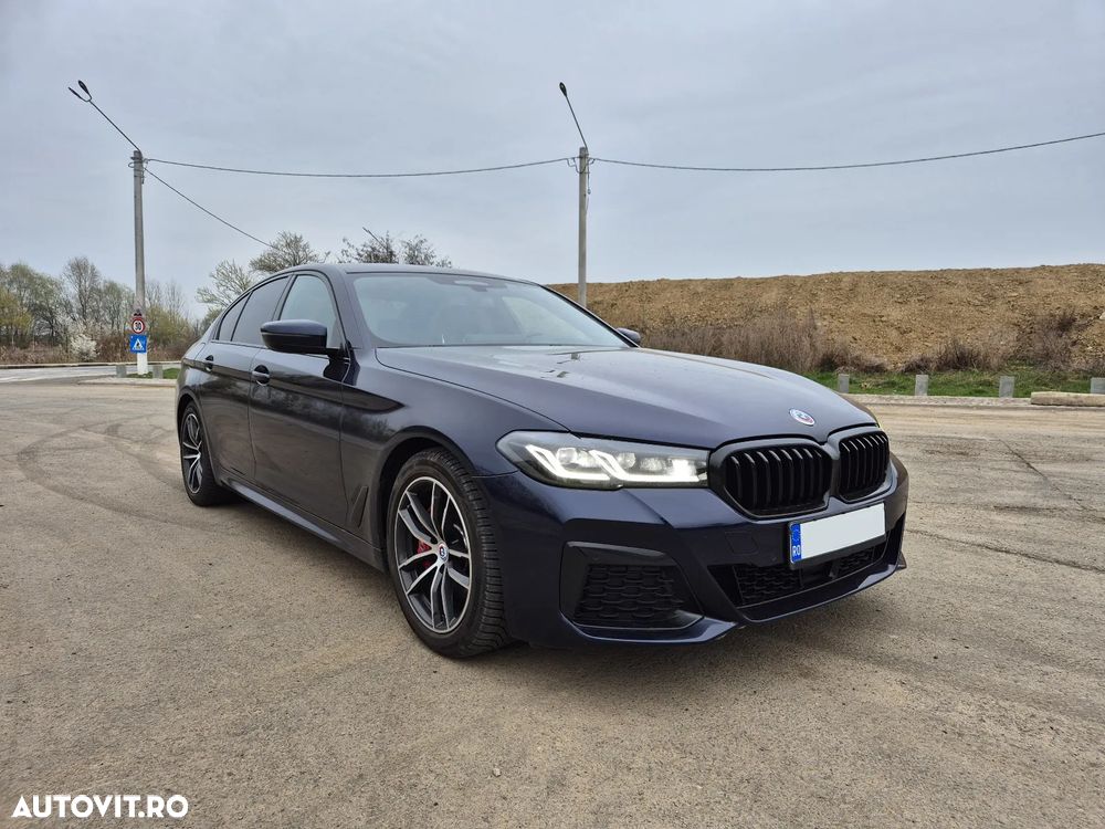 BMW Seria 5 520d xDrive AT MHEV - 2