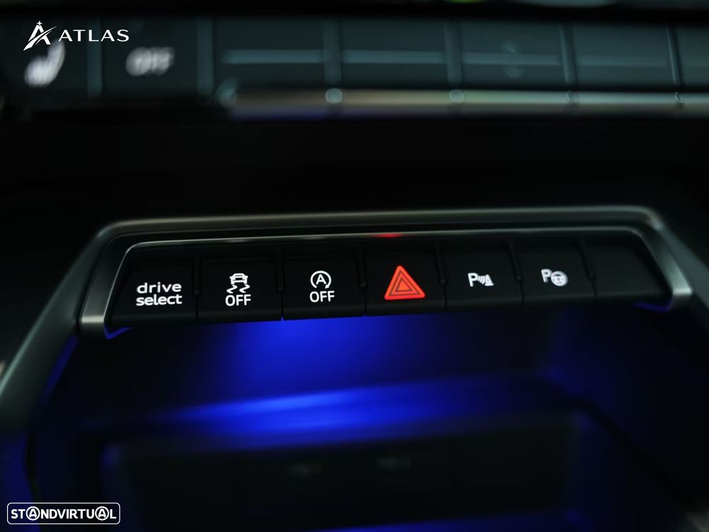Audi RS3 Limousine TFSI quattro S tronic - 42