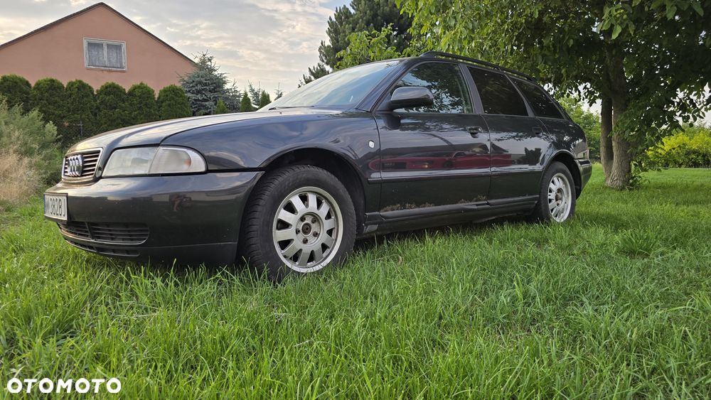 Audi A4 Avant 1.6 - 6