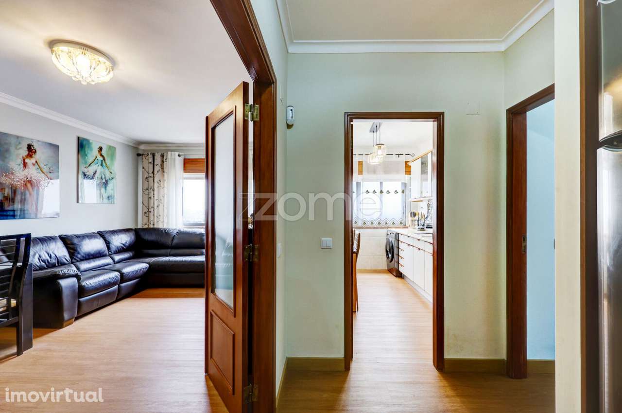 Apartamento T2 em Fitares, recentemente renovado - Grande imagem: 4/36