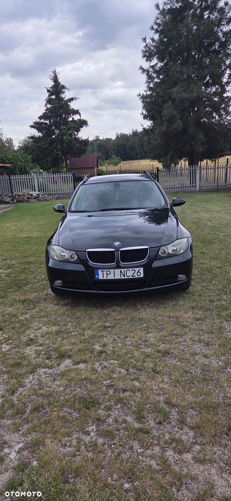 BMW 318D 2008 photo 5