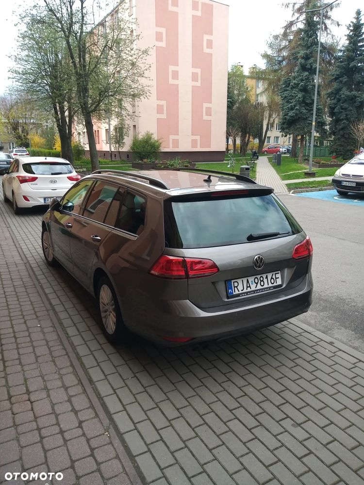 Volkswagen Golf Variant 2.0 TDI BlueMotion Technology DSG Cup - 6