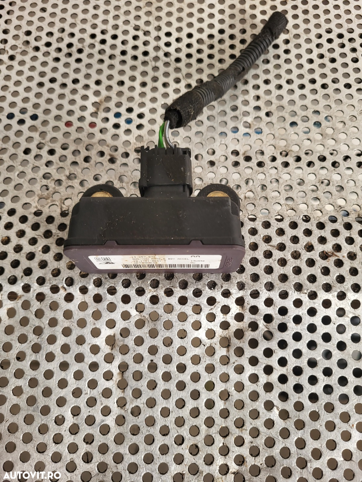Modul ESP Senzor Acceleratie Opel Zafira B Astra H Cod 13257072AA Dezmembrez Opel Zafira B 1.7 Cdti Euro 5 Motor A17DTR Cutie M32 Facelift - 3