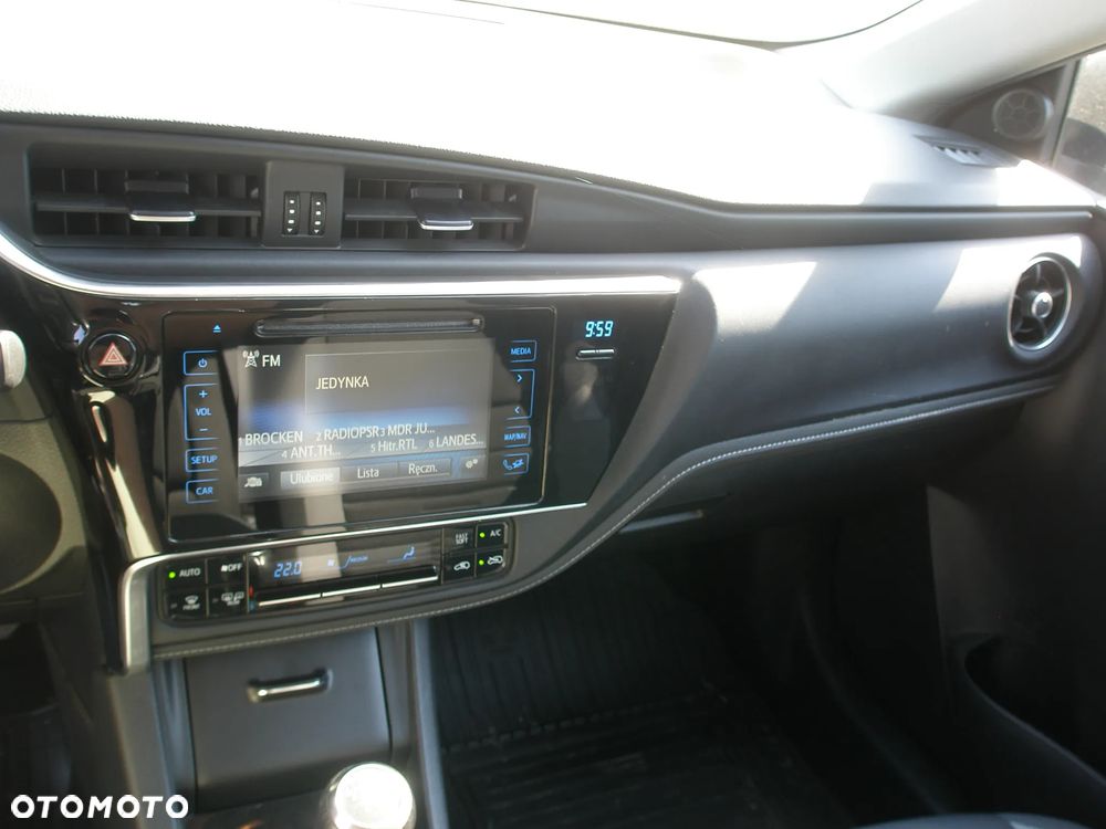 Toyota Auris 1.2 T Prestige - 19