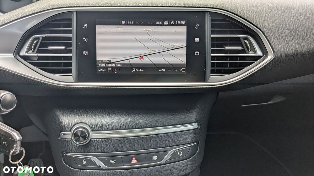 Peugeot 308 1.5 BlueHDi Active S&S - 26