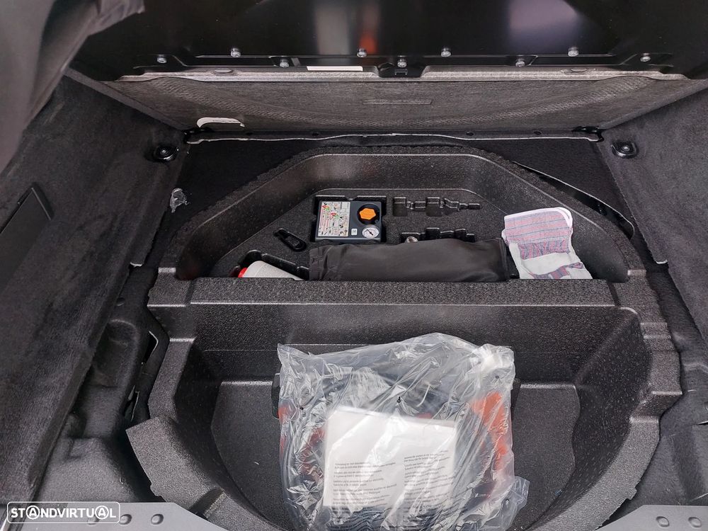 Land Rover Range Rover Sport - 24