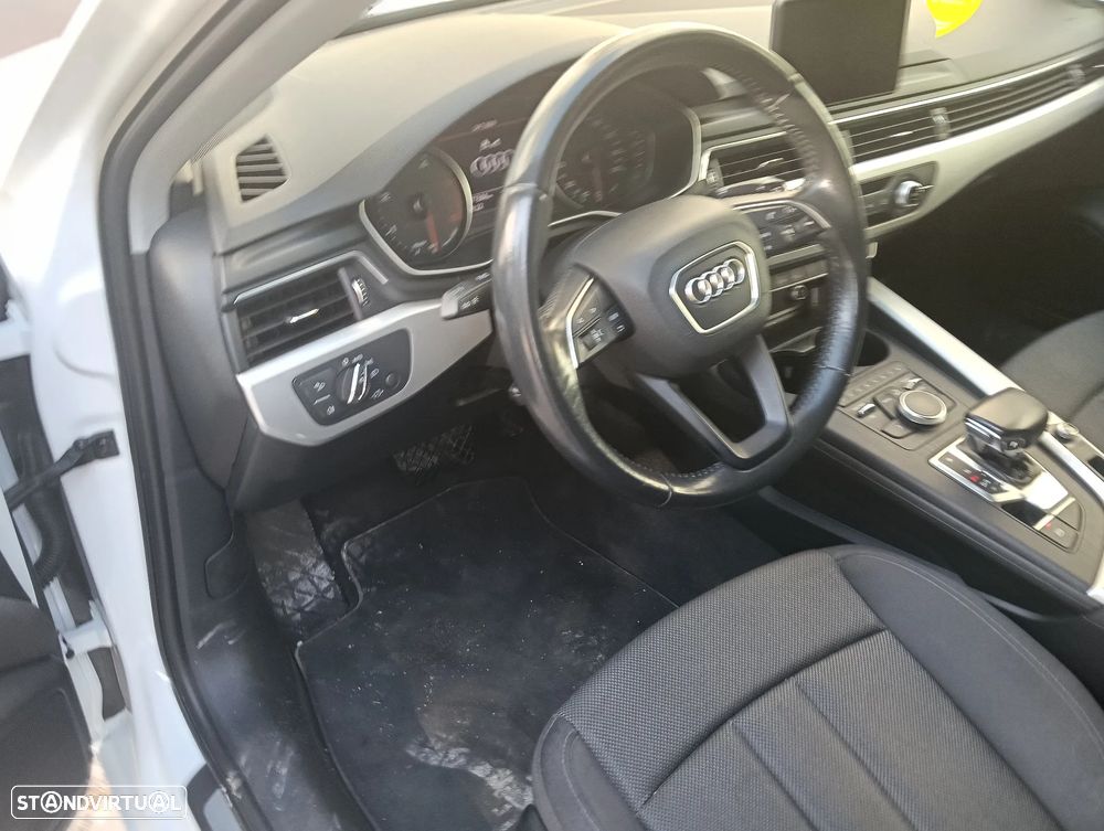 Audi A4 Avant 2.0 TDI Design S tronic - 18