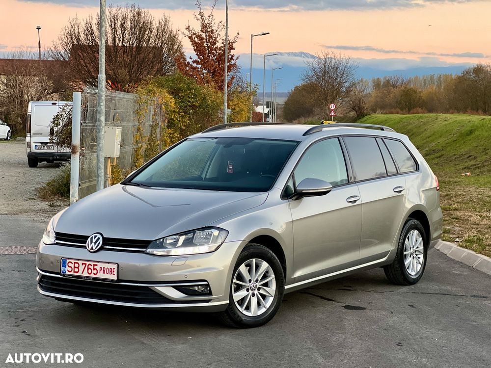 Volkswagen Golf Variant 1.6 TDI DSG Join - 5
