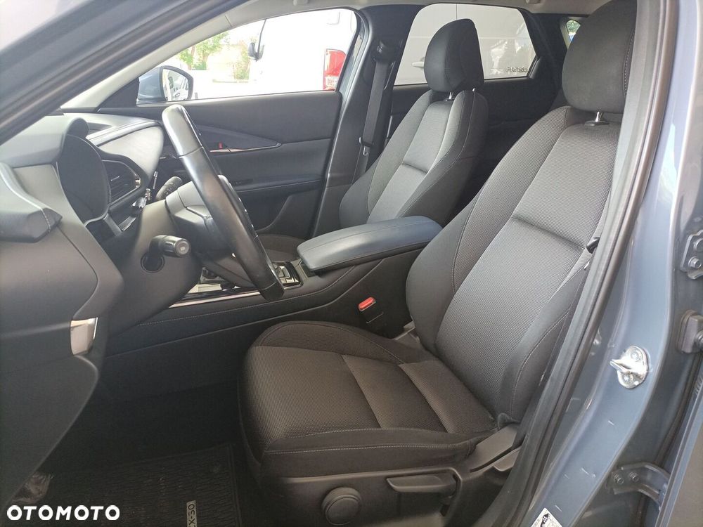 Mazda CX-30 2.0 mHEV Hikari 2WD - 11