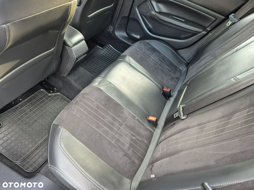 Peugeot 308 - 10