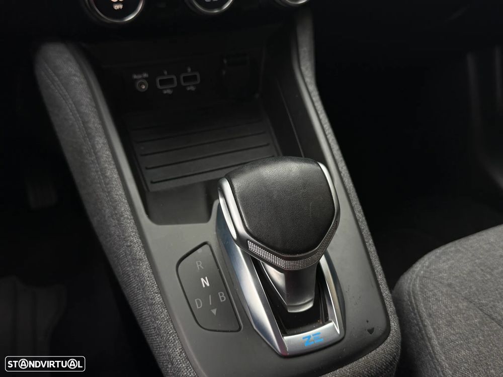 Renault Zoe (c/ Bateria) EV50 110hp Evolution - 13