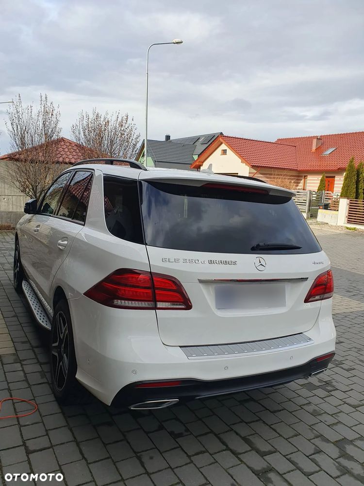 Mercedes-Benz GLE 350 d 4-Matic - 32