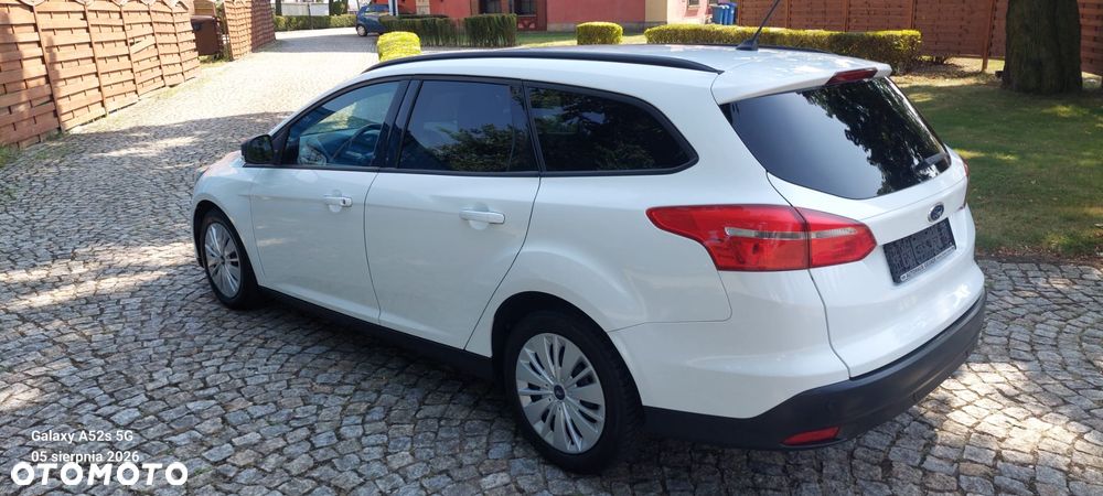 Ford Focus 1.5 EcoBlue Start-Stopp-System COOL&CONNECT DESIGN - 4