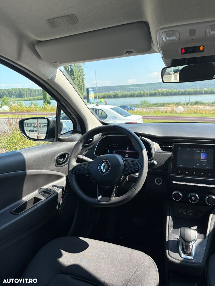 RENAULT Zoe 2021 — imagine 10