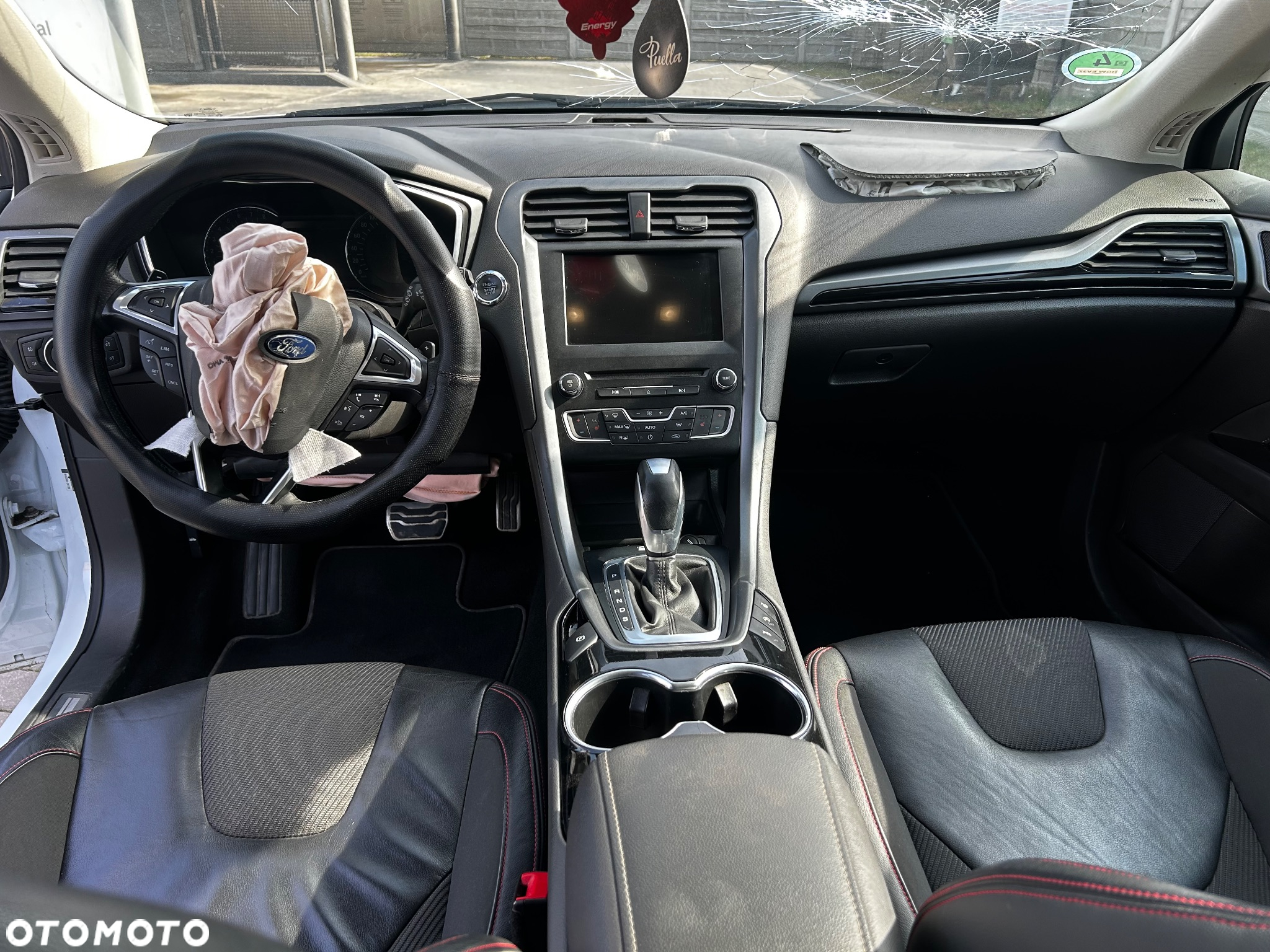 Ford Mondeo 2.0 EcoBoost Start-Stopp Autom ST-Line - 15