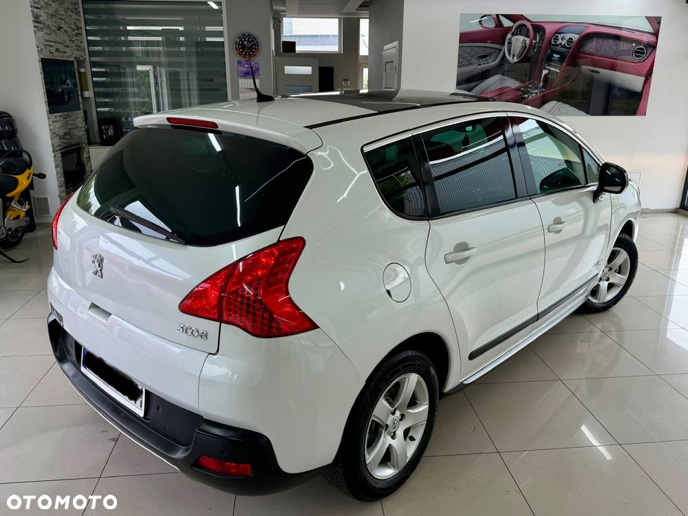 Peugeot 3008 HDi FAP 150 Premium - 4