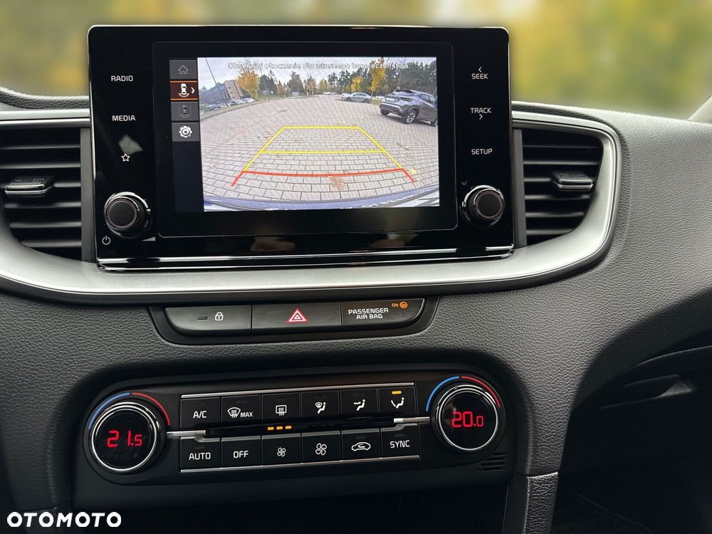 Kia XCeed 1.5 T-GDI Business Line - 28