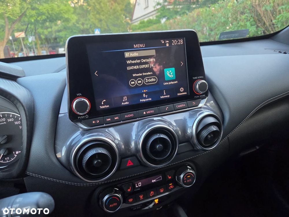 Nissan Juke 1.0 DIG-T N-Connecta DCT - 8