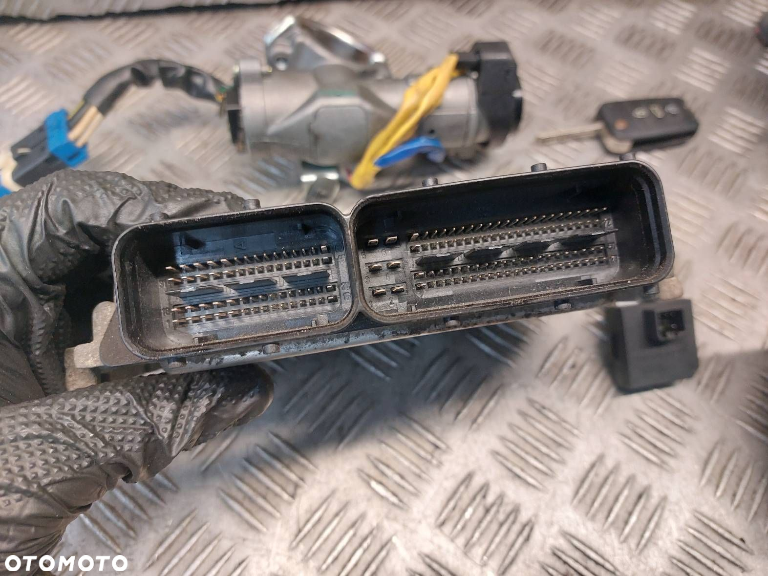 ZESTAW STARTOWY KIA CEED I LIFT 2.0 CRDI 39113-27711 EDZDC2 - 3