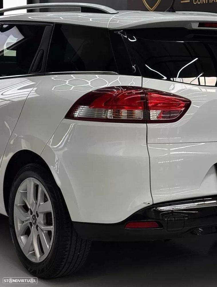 Renault Clio Sport Tourer 1.5 dCi Limited - 15