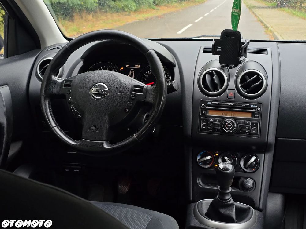 Nissan Qashqai+2 2.0 Acenta - 23