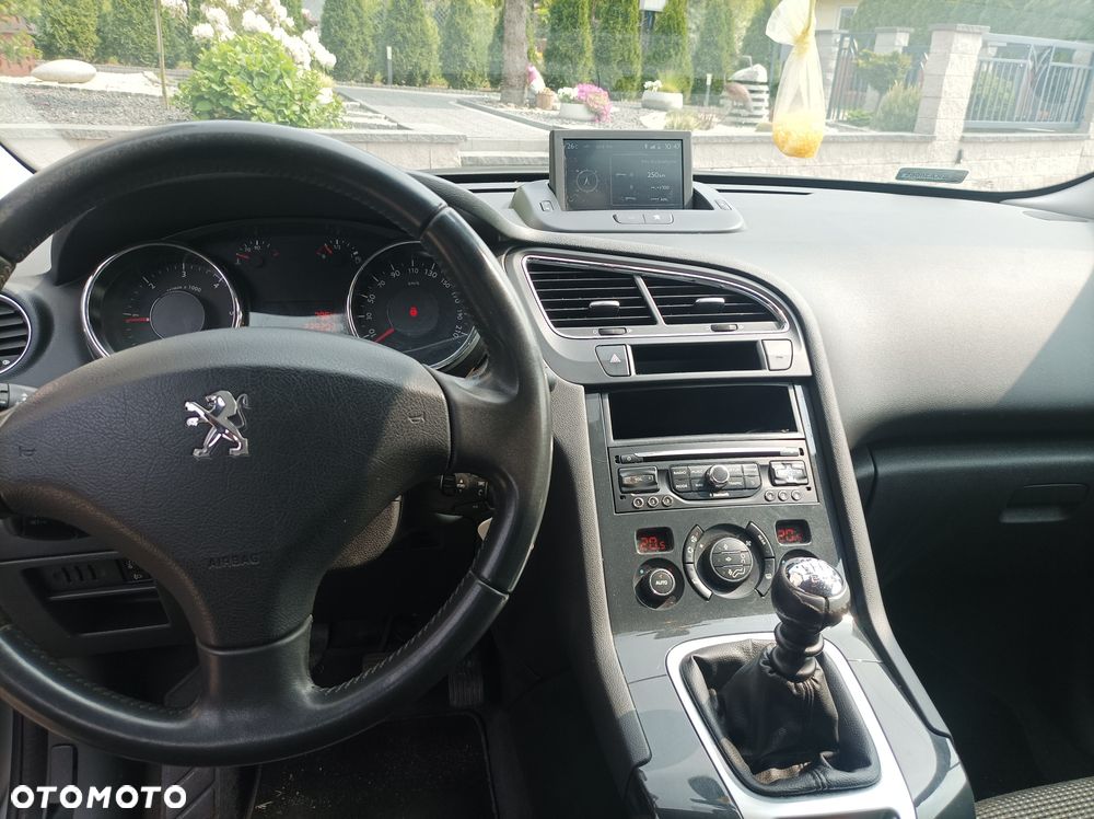 Peugeot 5008 - 7