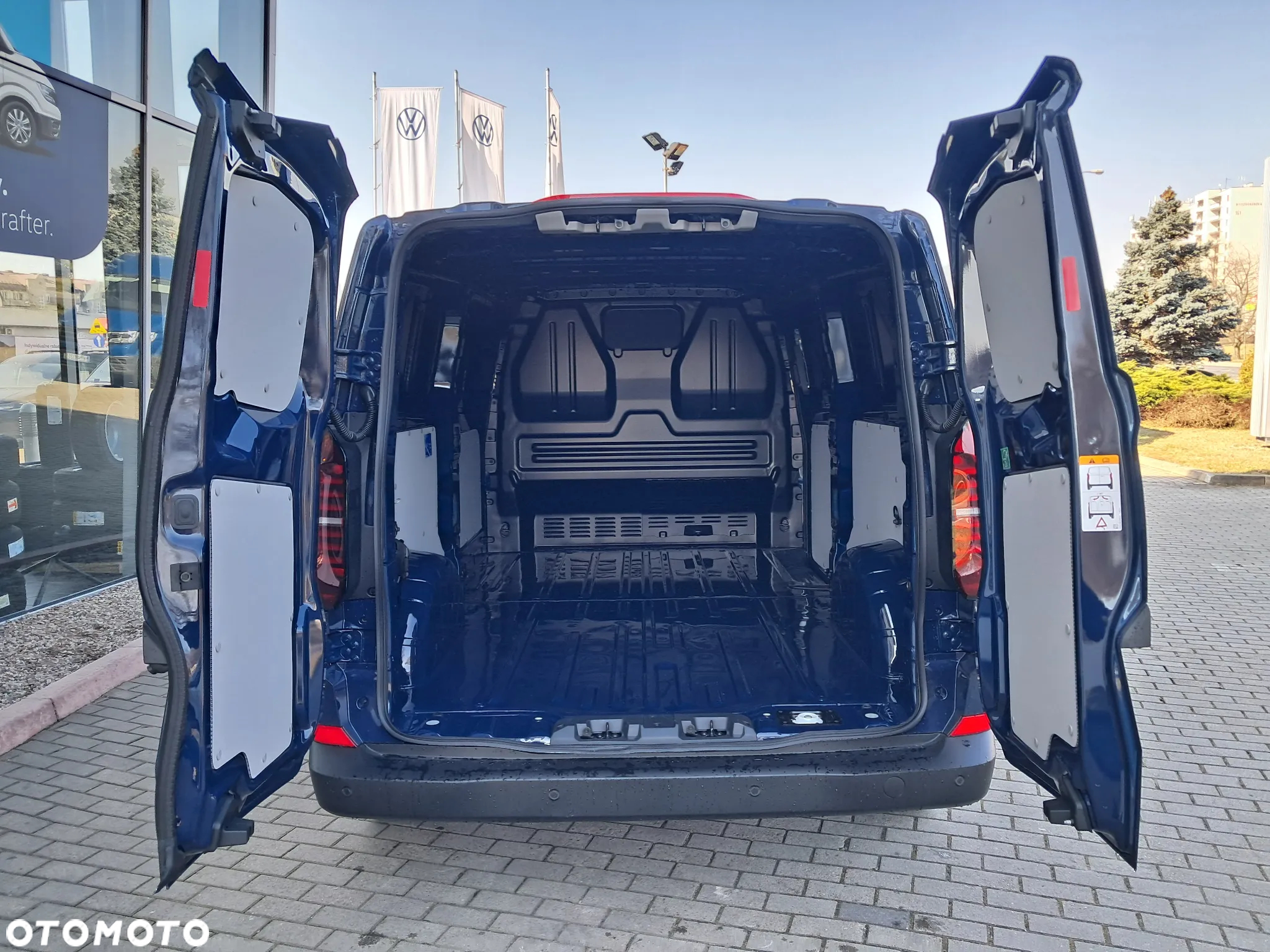 Volkswagen Transporter T7 - 13