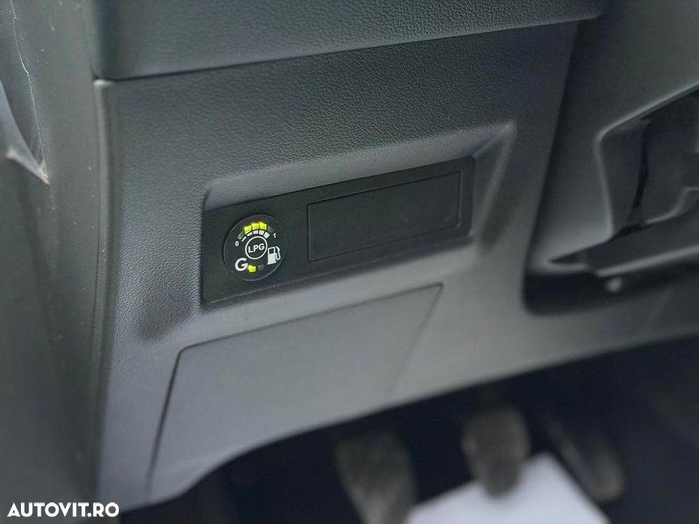 Renault Captur TCe 100 Intens - 12