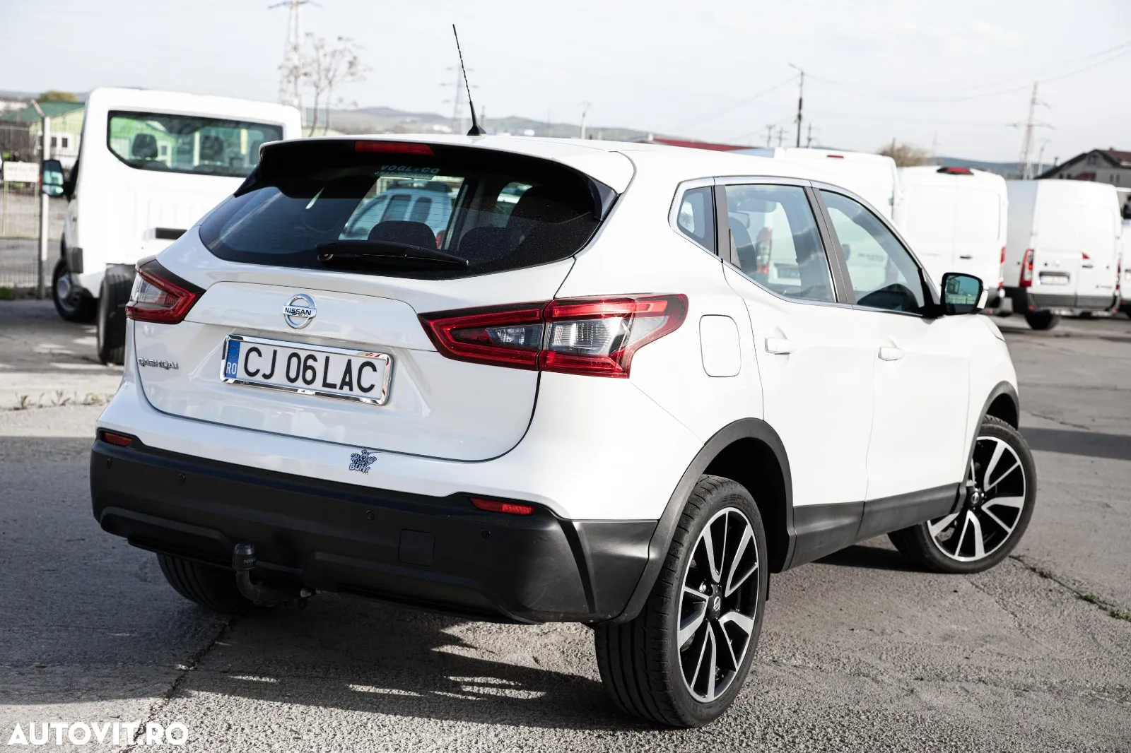 Nissan Qashqai 1.6 DCI ALL-MODE 4x4i ACENTA - 9