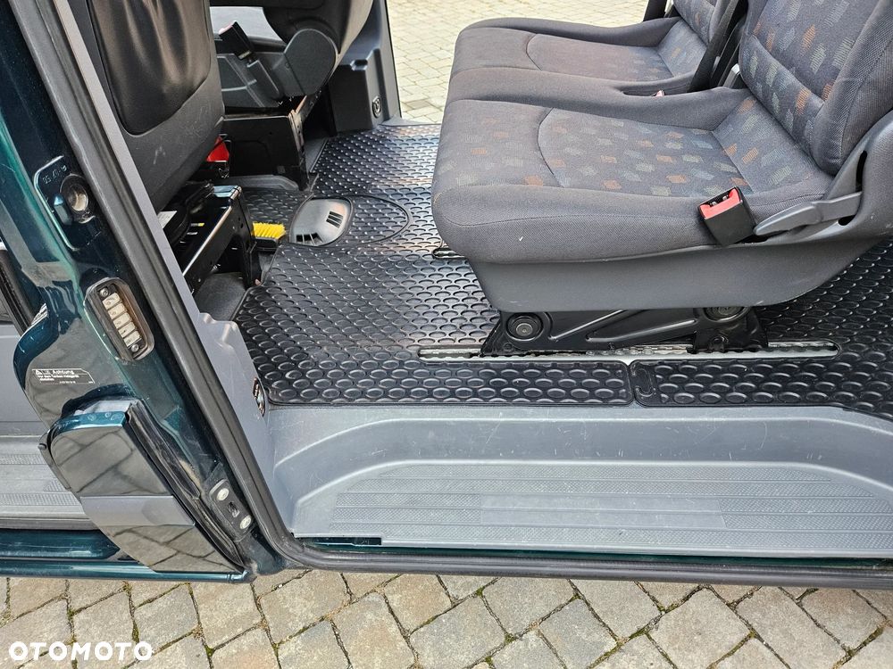 Mercedes-Benz Vito - 17