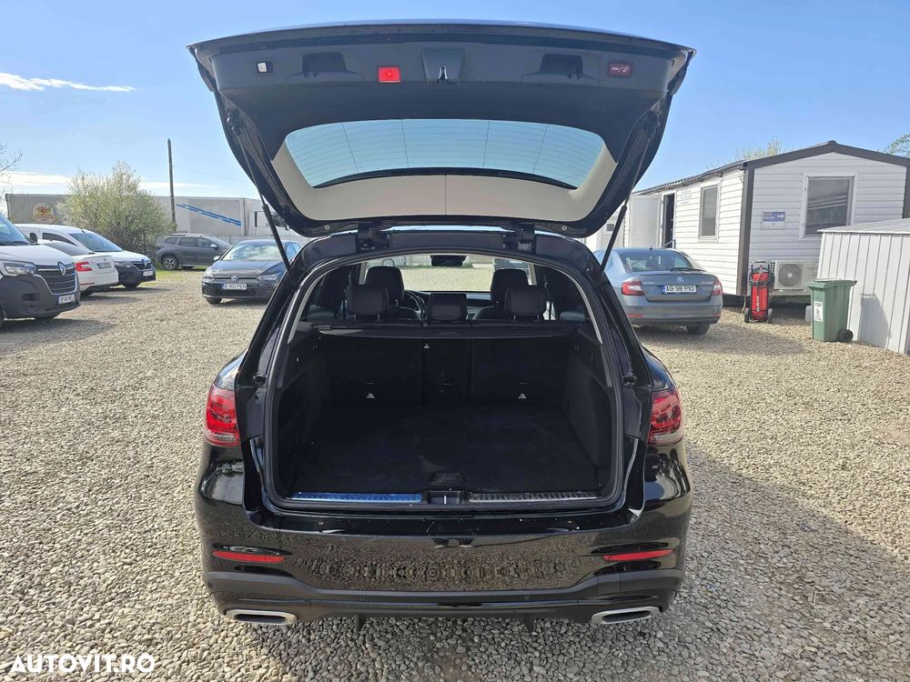 Mercedes-Benz GLC - 8