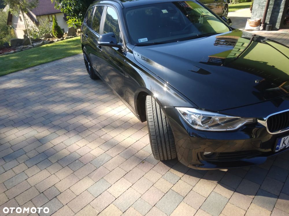 BMW Seria 3 320d xDrive Luxury Line - 3