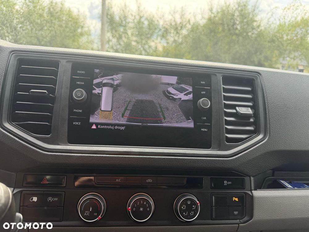 Volkswagen CRAFTER / L3H3 / 140 KM / KAMERA / NAJBOGATSZA WERSJA / FV23% / - 25
