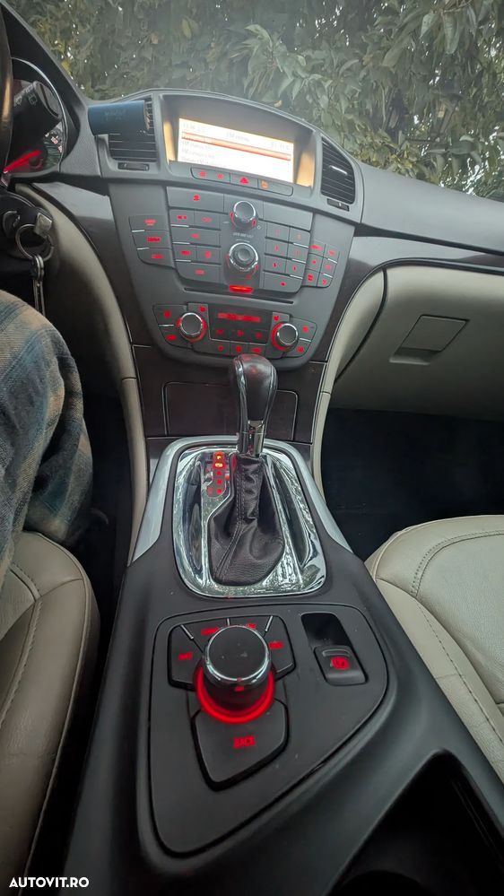 Opel Insignia 2.0 CDTI Automatik Cosmo - 9