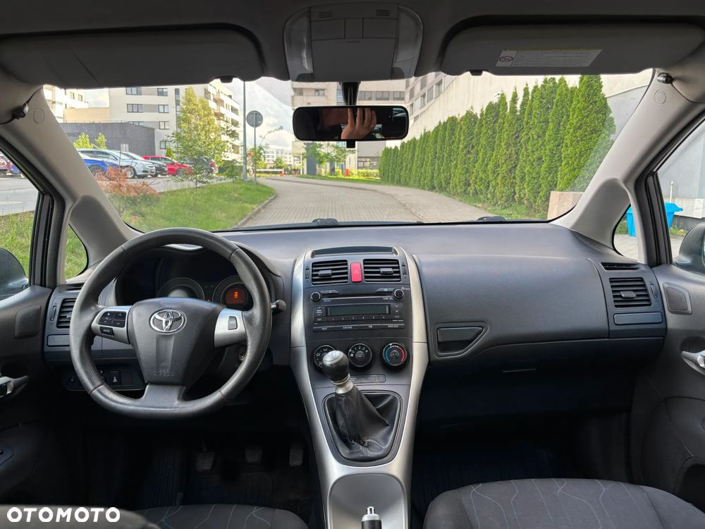Toyota Auris 1.4 D-4D Premium - 7