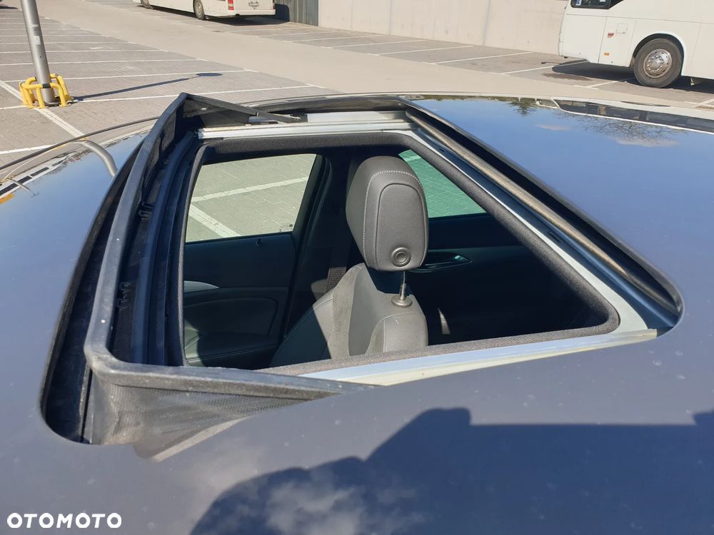 Opel Insignia 2.0 CDTI 4x4 Ultimate S&S - 8