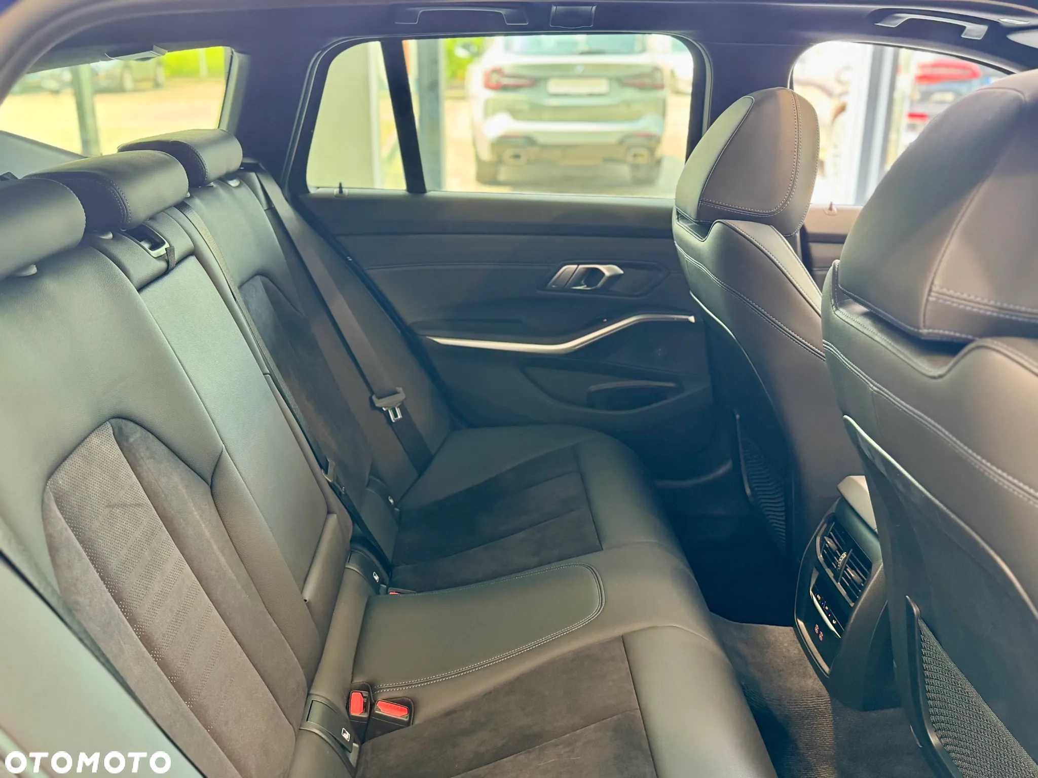 BMW Seria 3 320d xDrive M Sport sport - 11