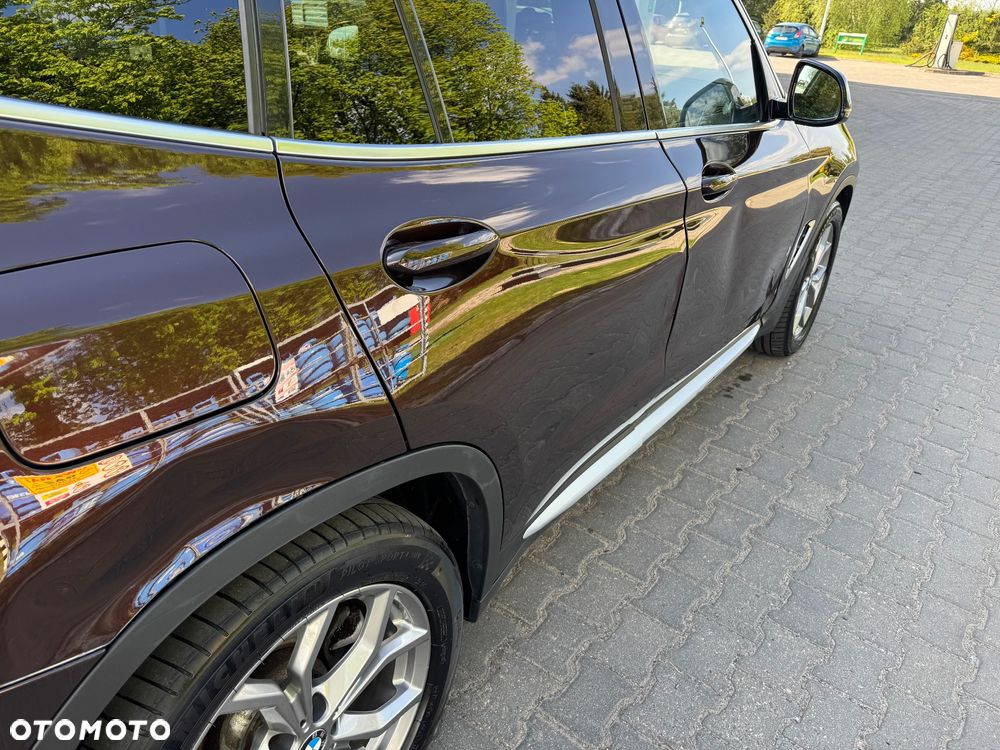 BMW X3 sDrive18d xLine - 7