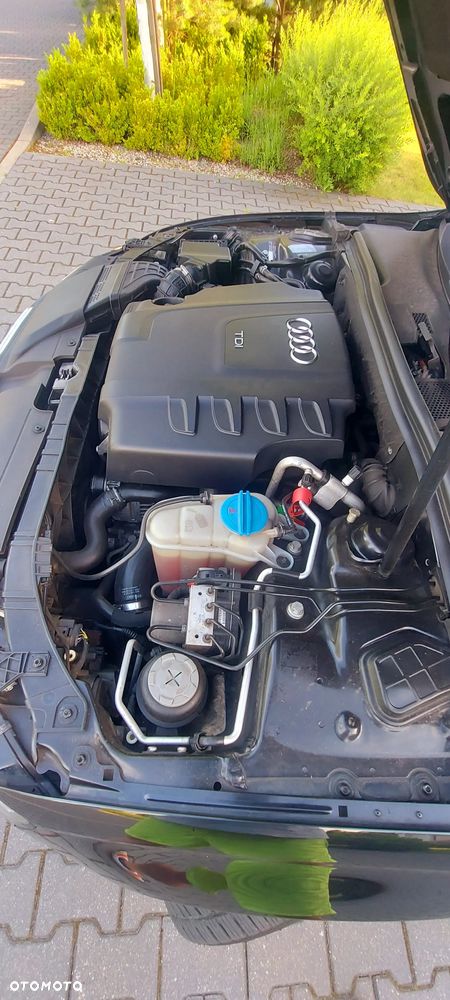 Audi A4 Avant 2.0 TDI DPF quattro - 13
