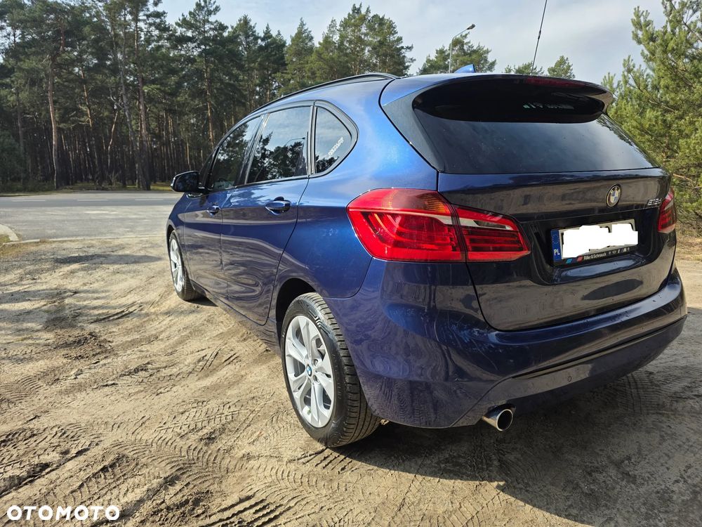 BMW Seria 2 218d Advantage - 4