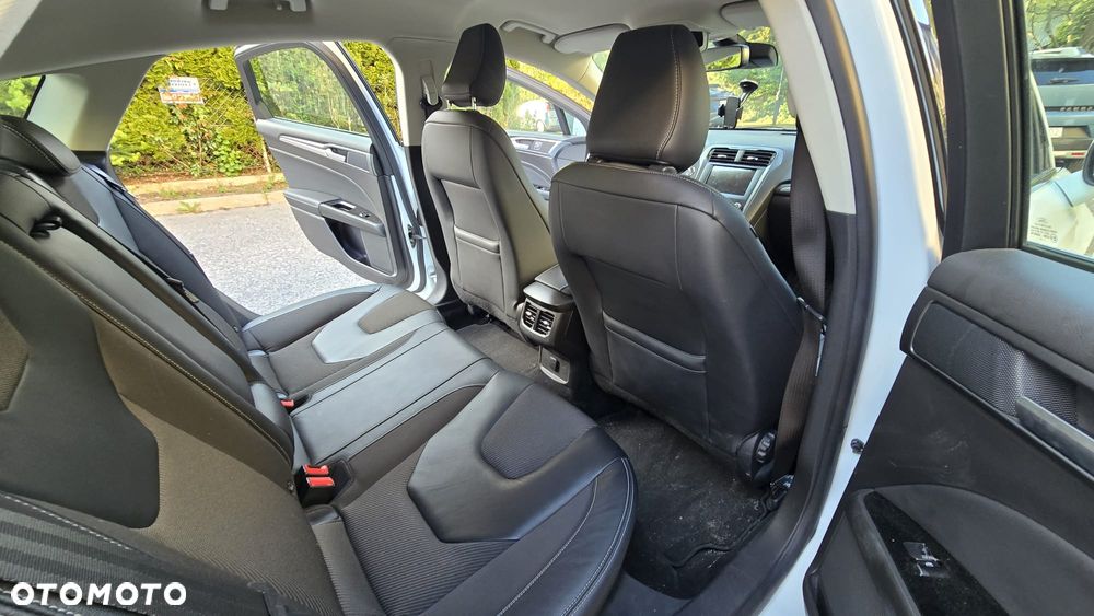 Ford Mondeo 2.0 TDCi ECOnetic Start-Stopp Titanium - 5