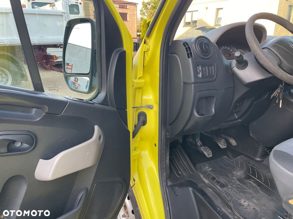 Renault Master wywrotka 7 osobowa - 22