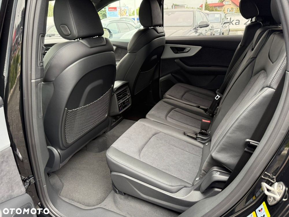 Audi Q7 - 24