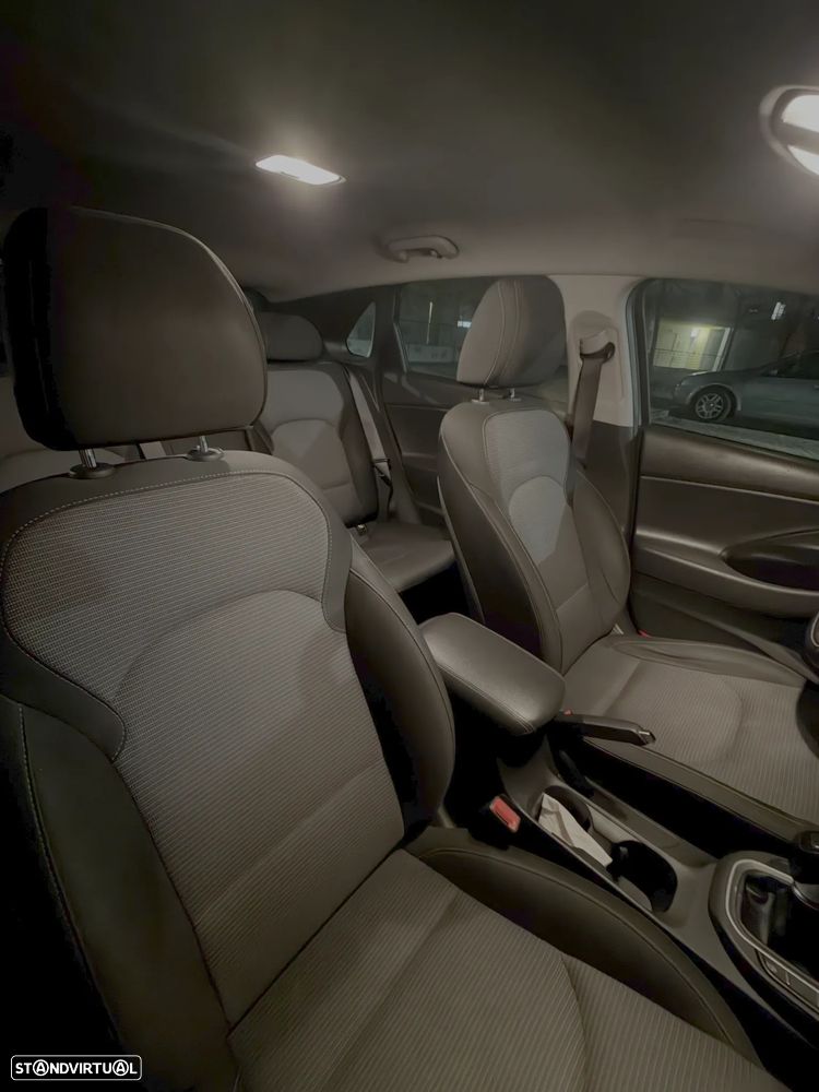 Hyundai i30 blue 1.4 Classic - 6