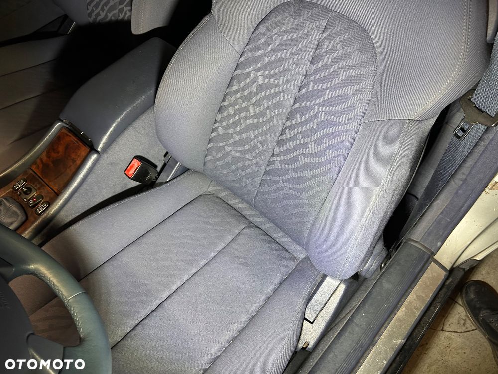 Mercedes-Benz CLK 230 Kompressor - 15