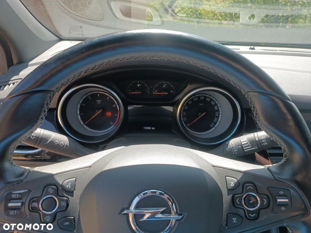 Opel Astra 1.4 Turbo Start/Stop Business - 22