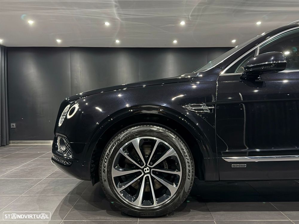 Bentley Bentayga 2017 photo 3
